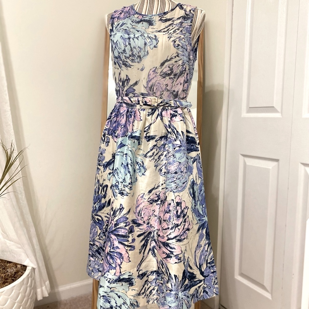 Taylor Vintage Inspired Floral Dress